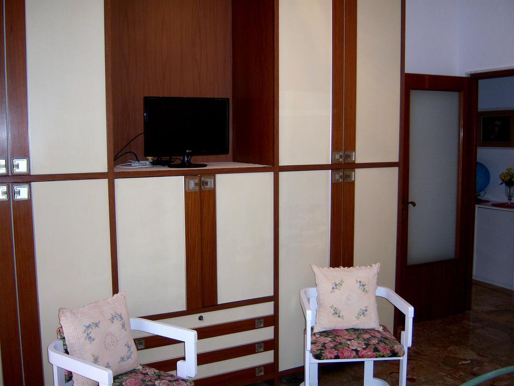 Bed And Breakfast Geckos Бриндизи Экстерьер фото